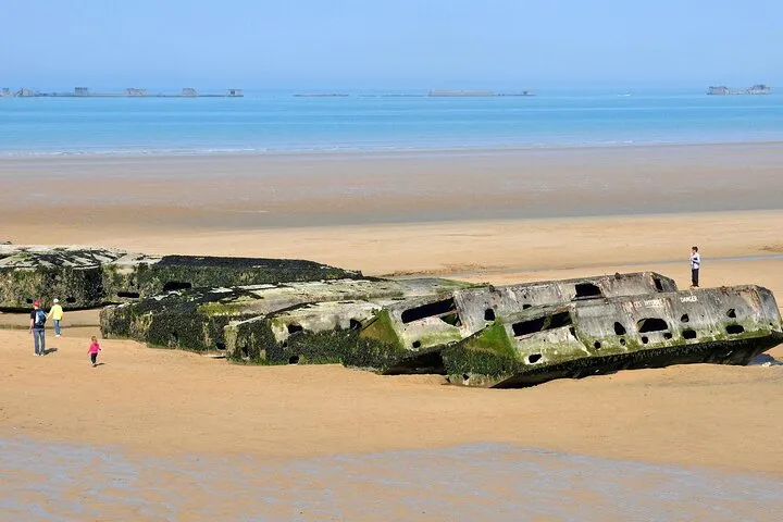 Private tour of the D-Day landing beaches from Paris