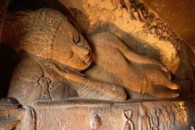 Historic Caves & Backwater of Kerala