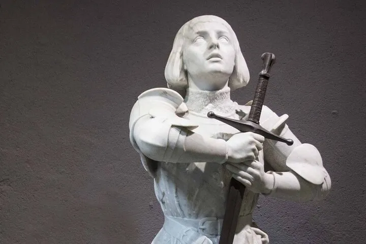 On the footsteps of Joan of Arc - Private day trip to Rouen