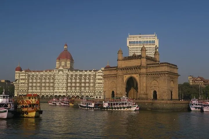 Mumbai By Shantaram With Private Tour Guide