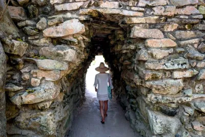 4X1 Magical Tour: Tulum, Coba, Cenote, Playa del Carmen & lunch