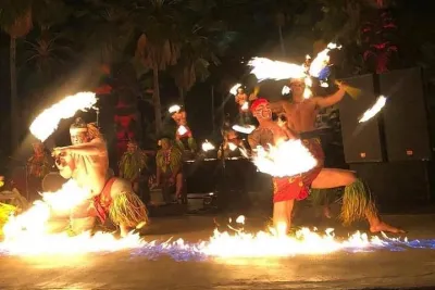 Oahu: Chief's Luau Admission Including Transfers
