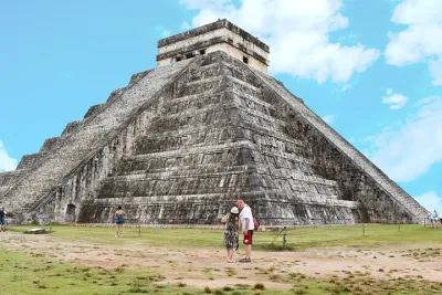 One day tour to the MAYAN ancient city Chichen Itza + Valladolid
