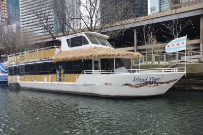 Chicago River Tiki Bar Party Cruise from Chicago Riverwalk