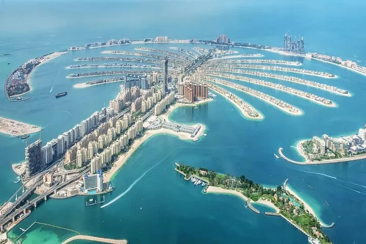 Palm Jumeirah Island Tour with Revolving 360" view from The View at The Palm !