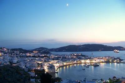 11 Day Tour Athens, Mykonos, Santorini & Private Cruise to Sounio