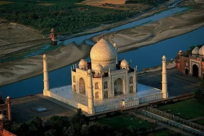 3 Days Private Tour of Taj Mahal, Forts and Palaces of Jaipur from Agra