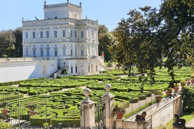 Janiculum Hill Private Tour with Villa Pamphili Gardens & Rome Panoramic View