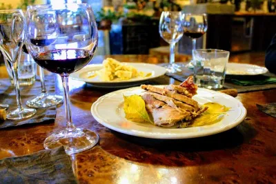 Lunch and Wine Tasting in the Roman countryside