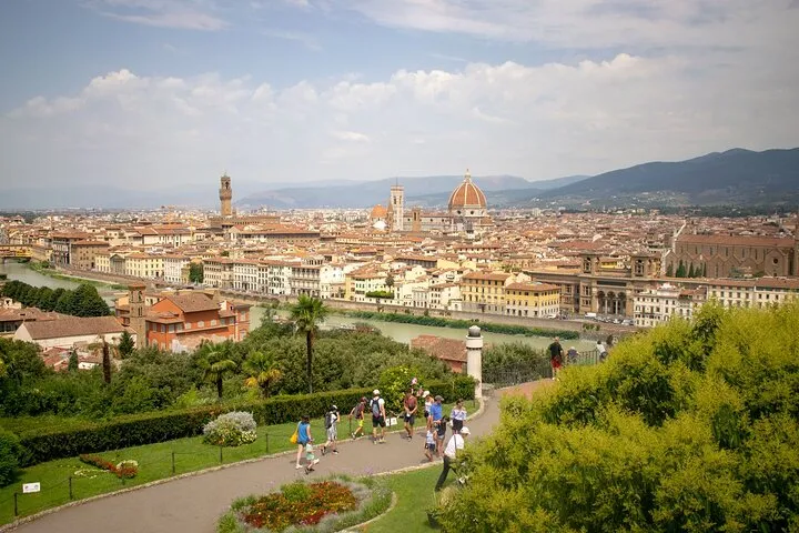 Florence walking tour & wine windows