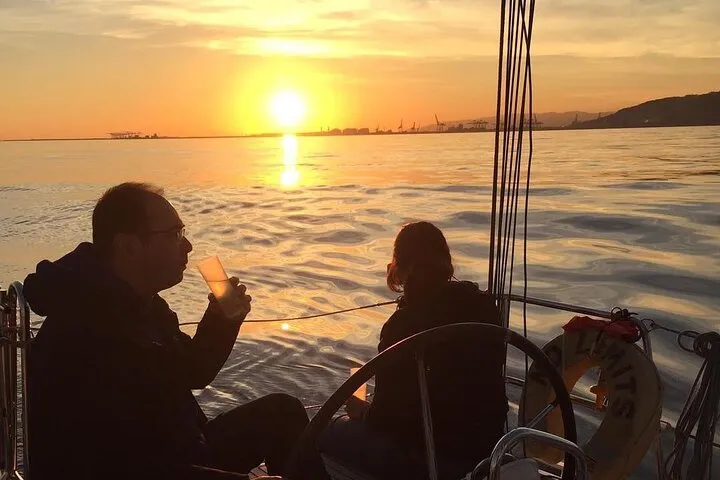 2 Hour Small Group Sunset Sail inc Tapas & Drinks
