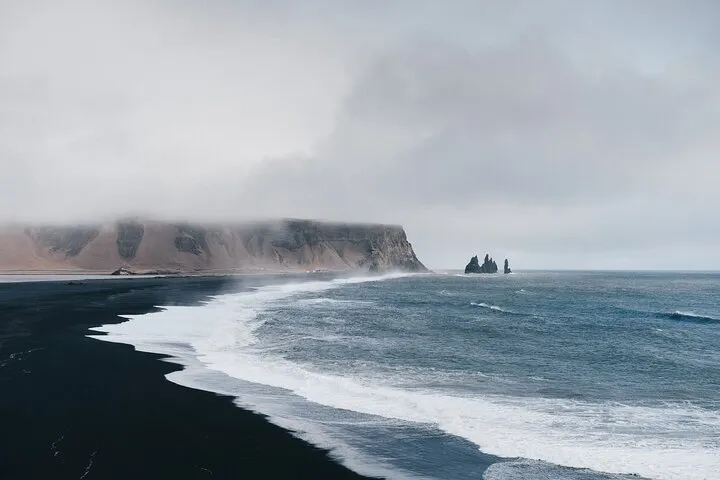 7 Nights 8 Days Around Iceland Tour starting from the airport