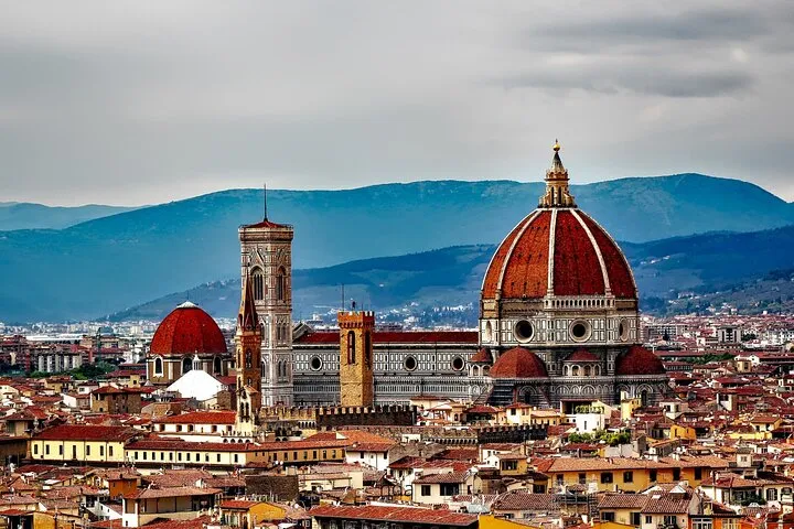 Florence Highlights Self guided scavenger hunt and Walking Tour