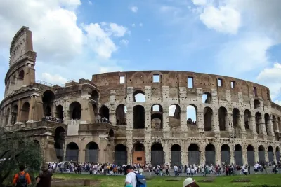 Rome: Colosseum Guided Tour with Roman Forum and Palatine Hill