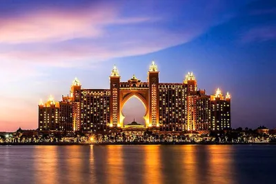 Half-Night Tour in Dubai with Dinner and Pick Up