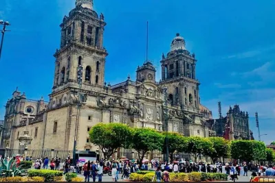 Private Day Tour of Teotihuacan & Centro Historico