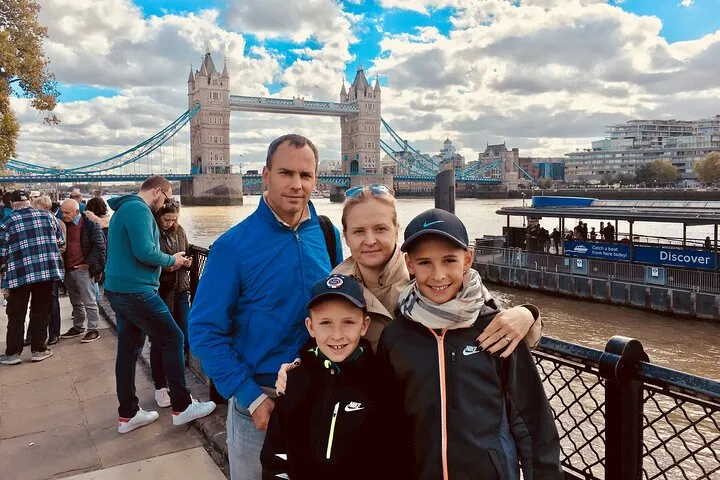 Private Full-Day London Highlights Tour with Guide & Driver