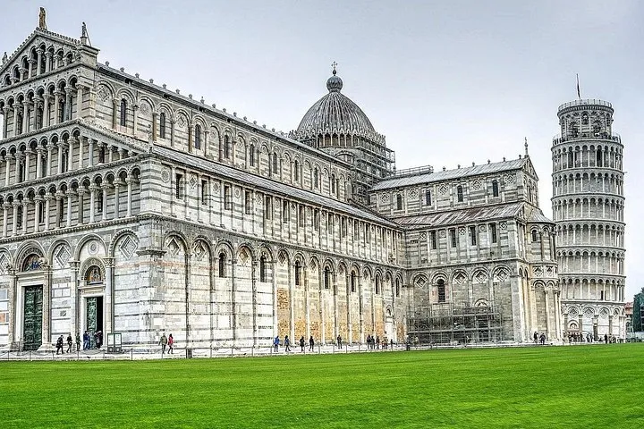 Best of Pisa in 4 hours - from Florence by Train