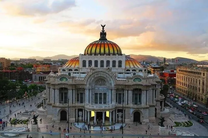 Private Tour Anthropology Museum Chapultepec Castle in Mexico City