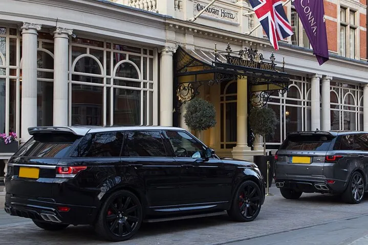 Stonehenge Tour from London in a Chauffeured Range Rover