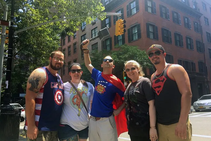 2.5 Hour Private Super Tour of NYC: Heroes! Comics! More!