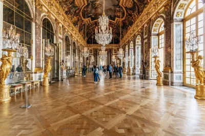 From Paris : Palace of Versailles and Gardens by Bus