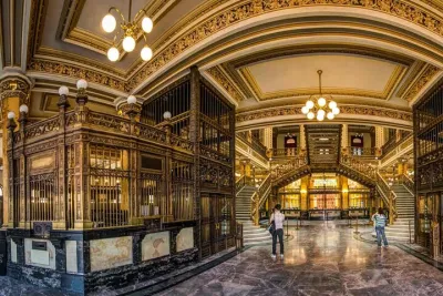 Must-see Buildings & Palaces of Mexico City