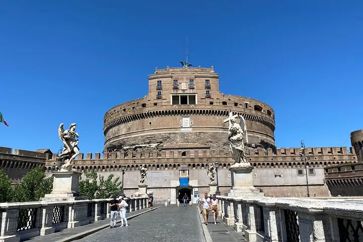 Rome: Castel Sant Angelo Entrance & Hop On Hop Off 24H Bus Ticket