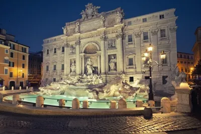 Private Stroll of the Artists in Rome: Best Squares & Fountains Tour
