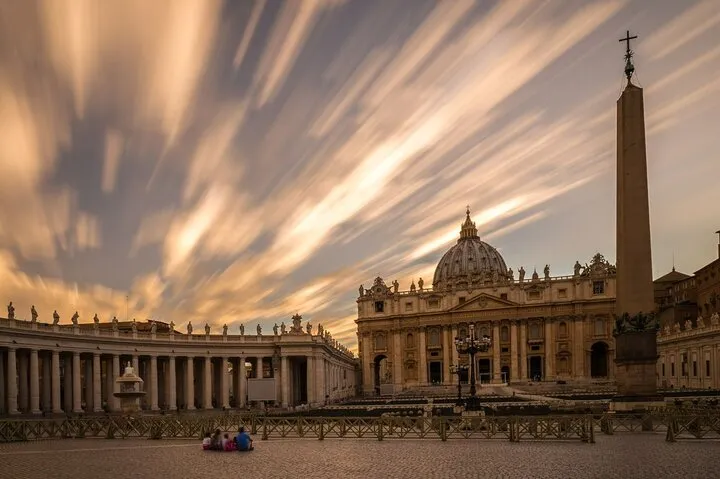 Vatican Tour: Vatican Museums Sistine Chapel & St Peter Basilica