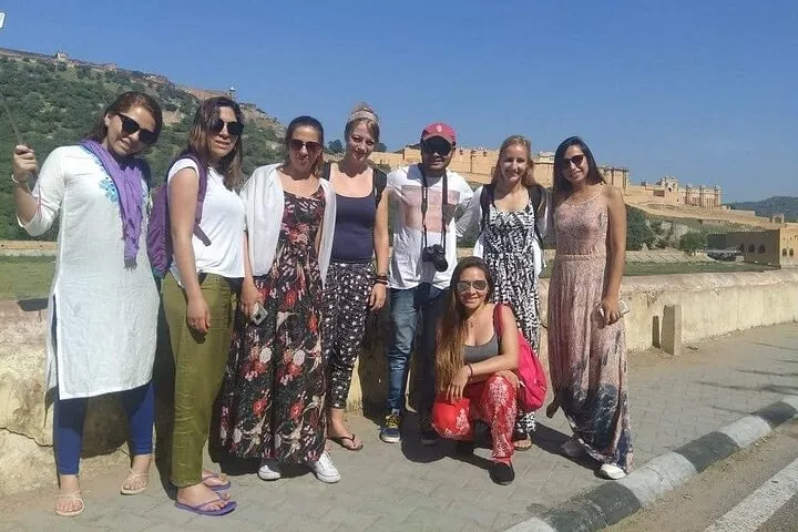 Jaipur Local Sightseeing Tour by Car and Driver