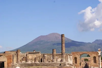 Pompeii and Vesuvius Wine Experience from Rome