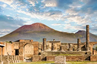 Pompeii from Rome with Optional Mt. Vesuvius & Pizza Lunch