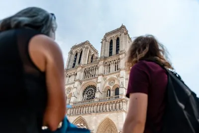 Medieval Paris: Notre Dame, Sainte Chapelle and Conciergerie