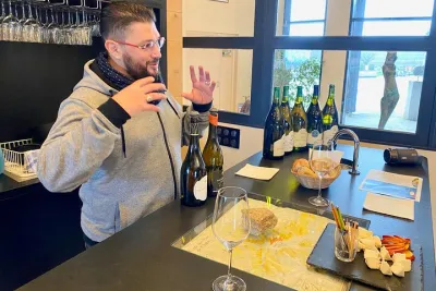 Private Exquisite Red & White Burgundy Wines Trip from Paris