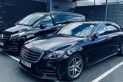 Private Limo Transfer Services from London Heathrow To Bath City