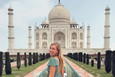 Taj Mahal Sunrise Private Tour from Delhi