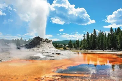 Yellowstone Grand Teton and Coeur d’Alene 5-Day Tour from Seattle