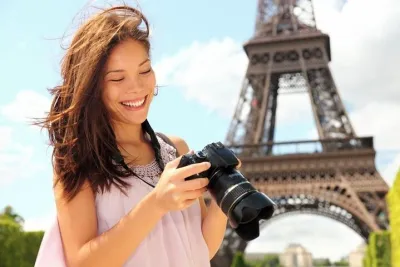 Eiffel Tower Summit Floor Entry & Illuminations Seine Cruise
