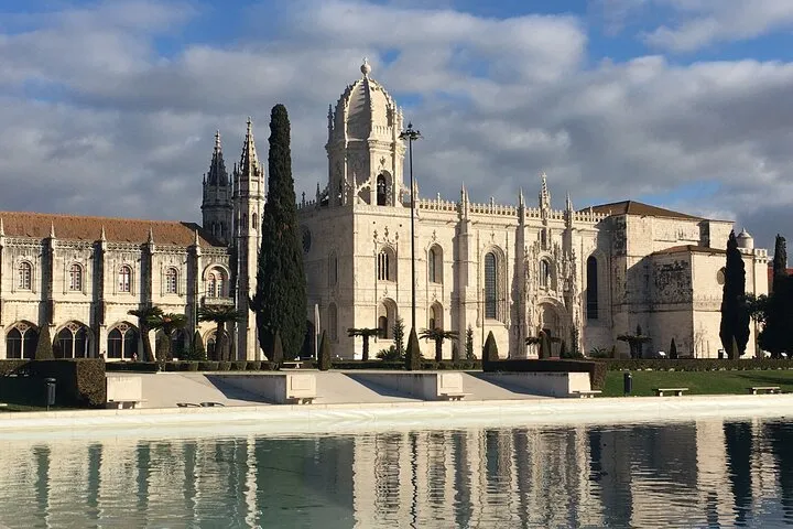 Lisbon Belém and Jerónimos Monastery Walking Tour