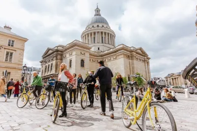 Paris Local Districts and Off the Beaten Track Guided Bike Tour