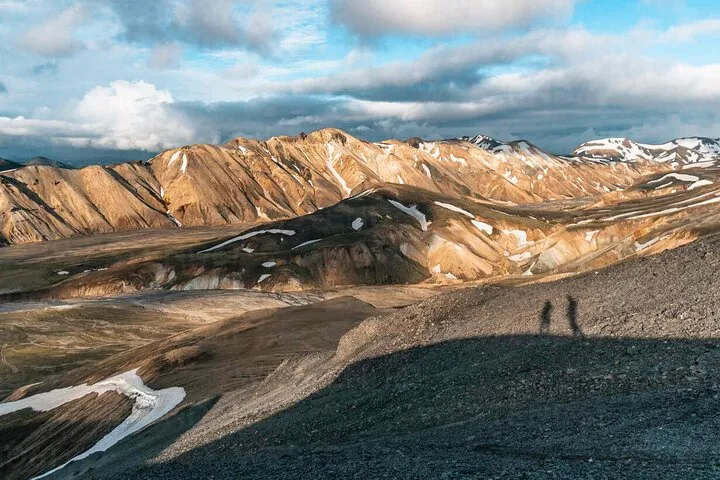 Private Full Day Tour Landmannalaugar with Natural Hot Spring