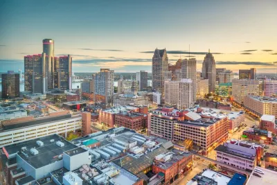 4 Day Tour from Chicago: Detroit Toledo Buffalo and Niagara Falls