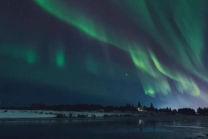 Private Northern Lights Tour with Hot Chocolate (1-7 Pax)