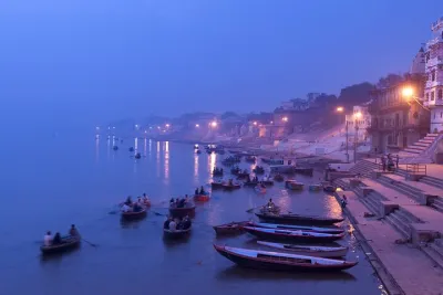 3 Hour Private Sunrise Boat Tour in Varnavasi