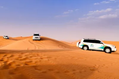 Guided Desert Safari with Dinner and Quad Biking in Dubai