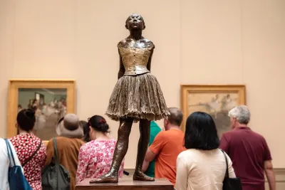 NYC: "The MET" Metropolitan Museum of Art Highlights Tour