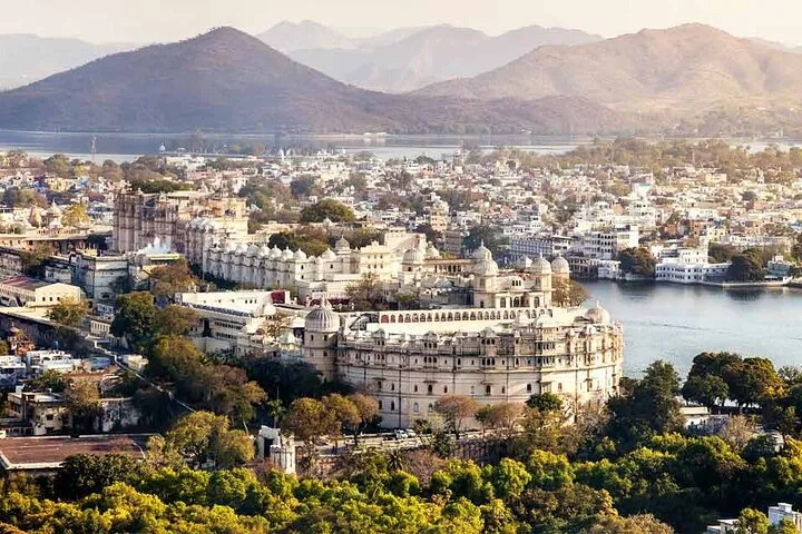 6 Days Private Golden Triangle Tour with Udaipur from Delhi