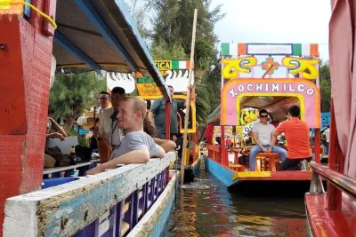Trajinera Experience with Mexican Menu Included