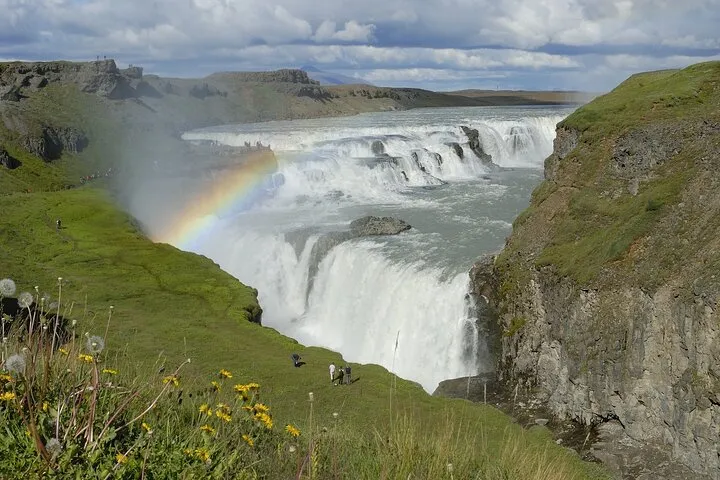 Golden Circle German-speaking small group tour from Reykjavík